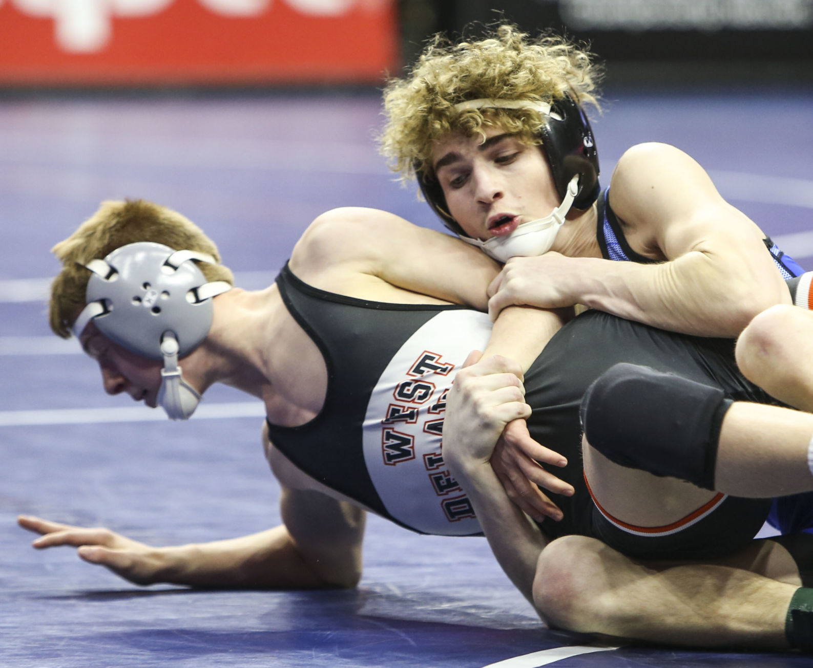 021821-qc-spt-iowa state-wrestle-97.JPG
